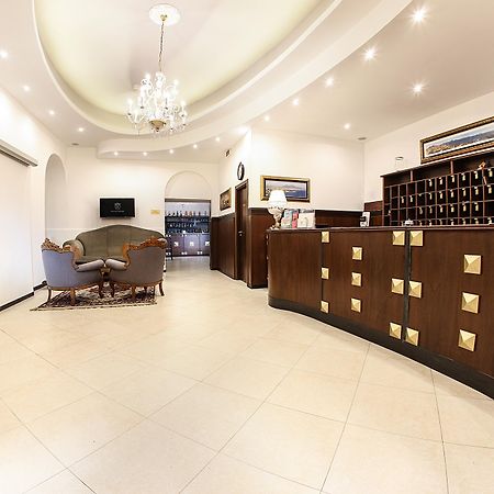 Grand Hotel Capodimonte Napoli Bagian luar foto