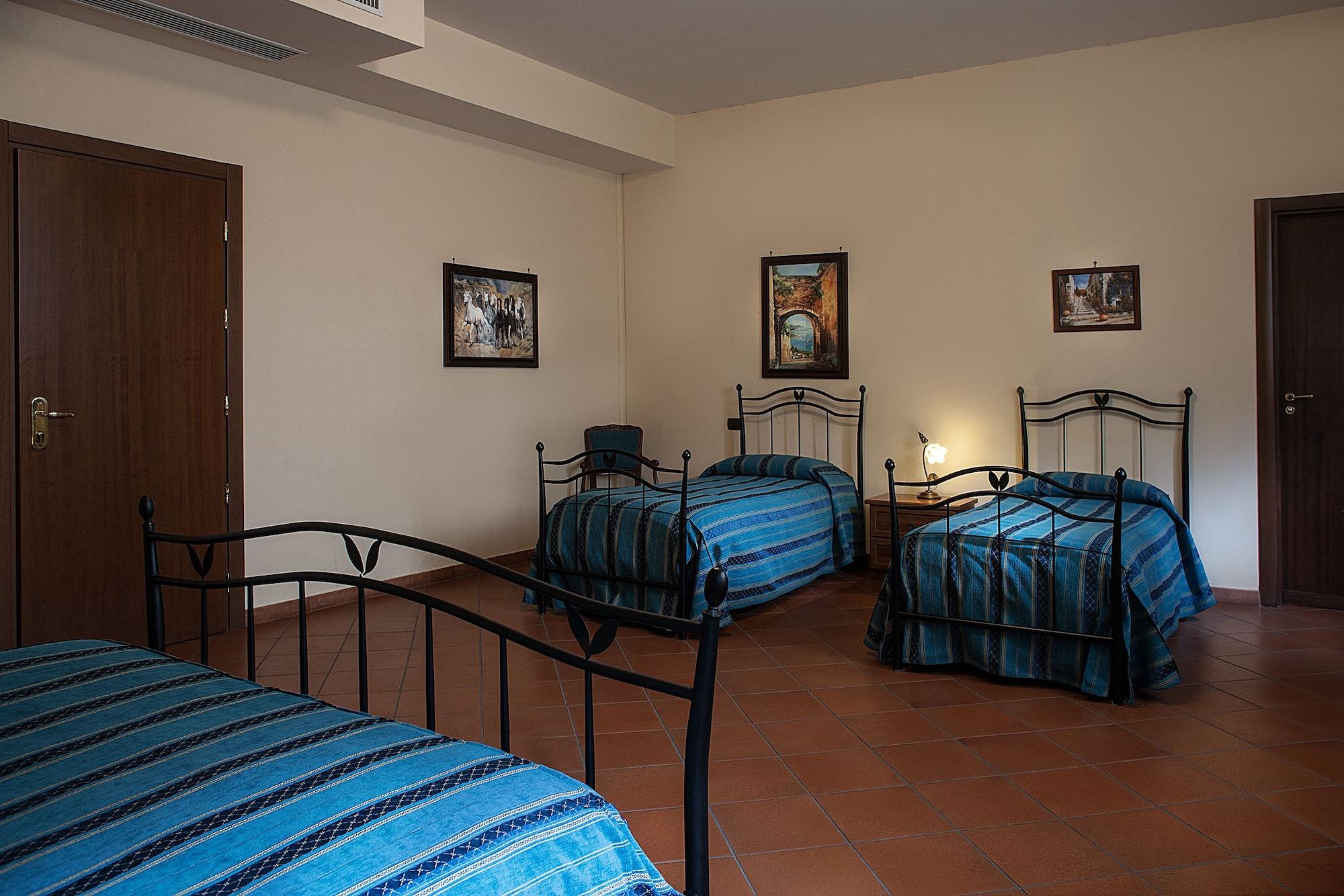 Grand Hotel Capodimonte Napoli Bagian luar foto
