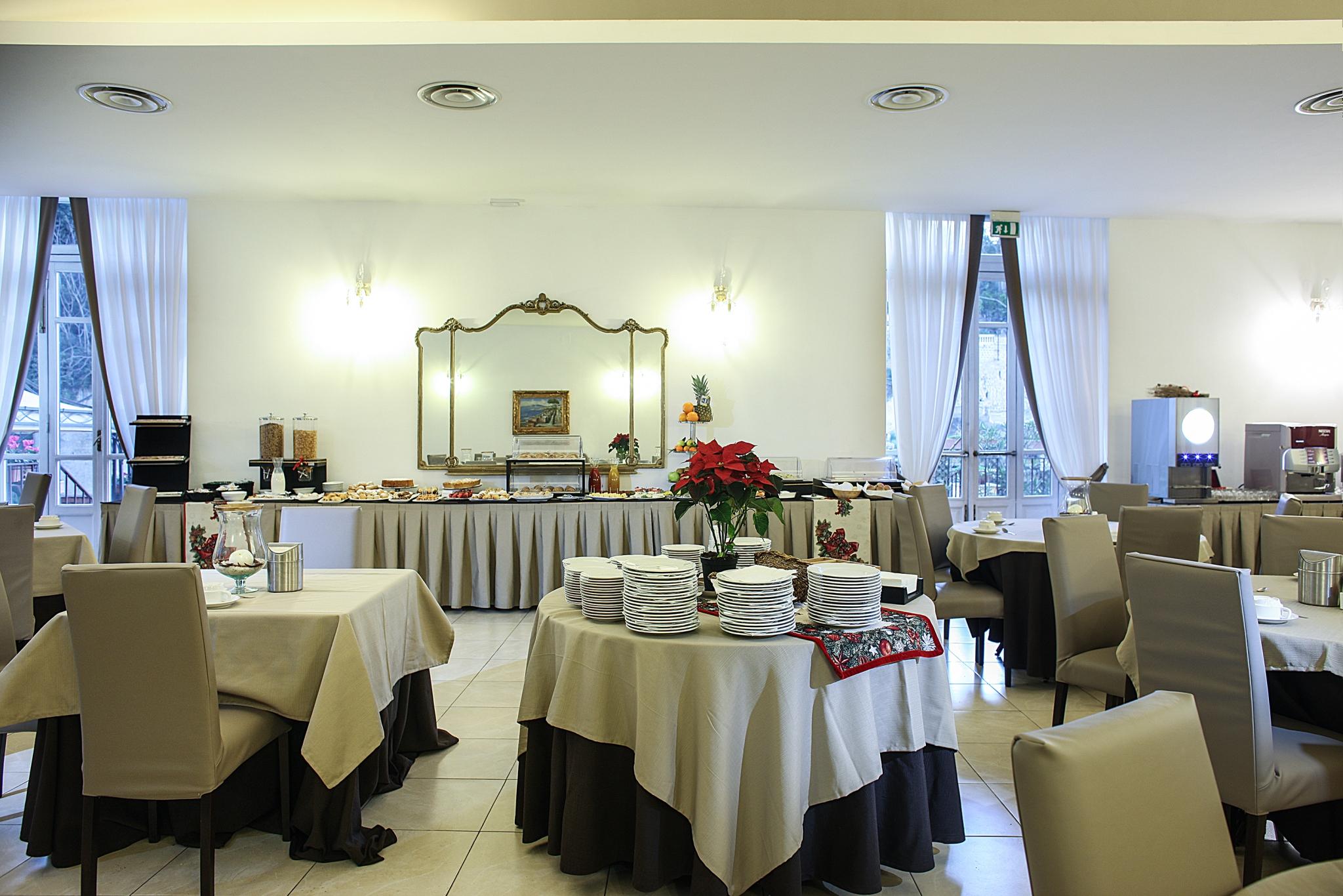 Grand Hotel Capodimonte Napoli Bagian luar foto