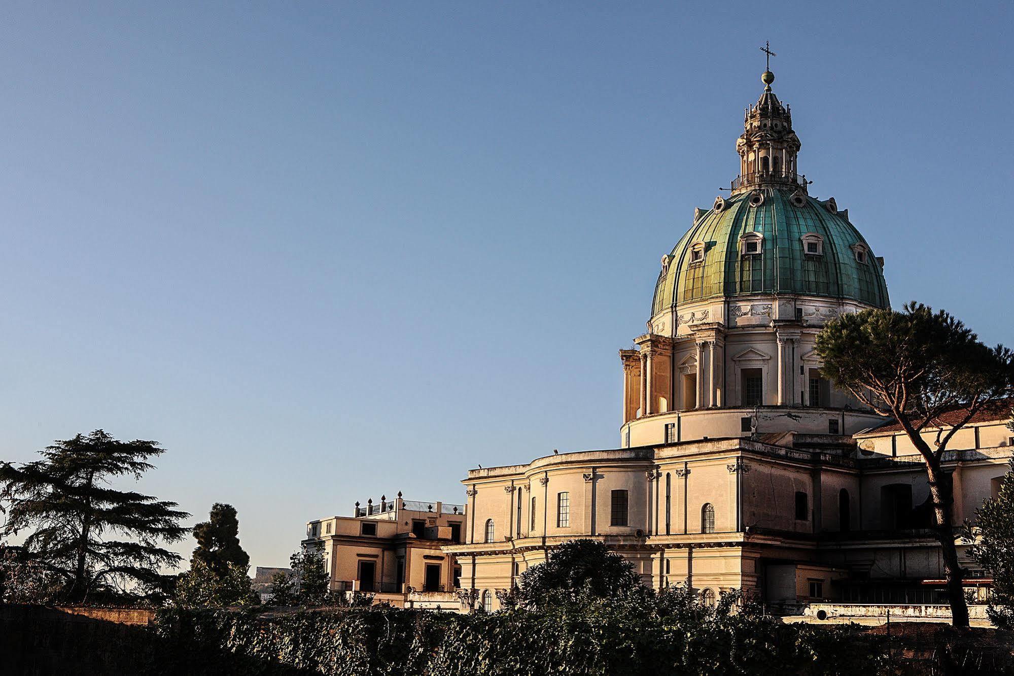 Grand Hotel Capodimonte Napoli Bagian luar foto