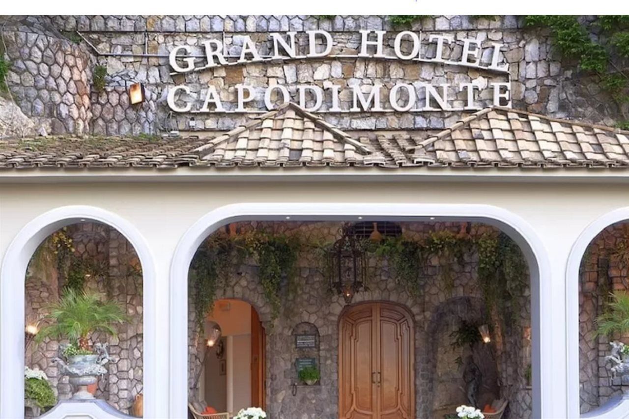 Grand Hotel Capodimonte Napoli Bagian luar foto
