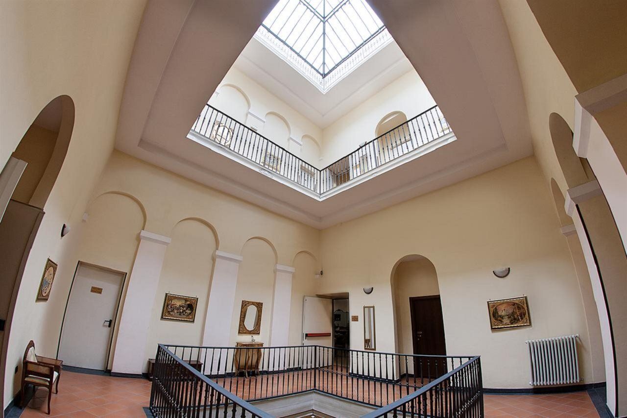 Grand Hotel Capodimonte Napoli Bagian luar foto